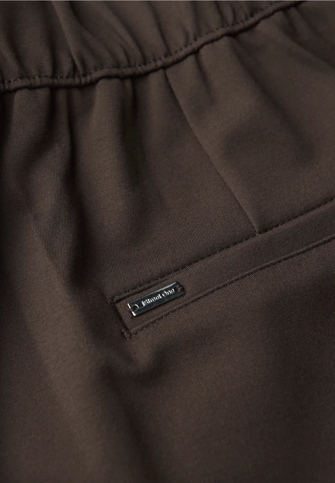 Pantalón button